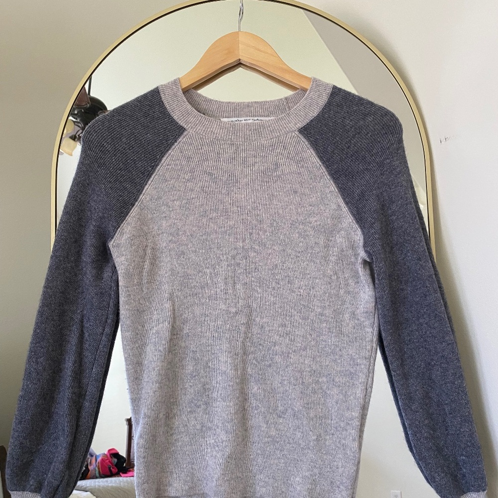 Cupcakes and Cashmere Sweater, Size XS